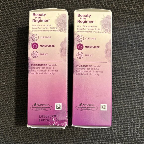 Two packs of Aveeno Absolutely Ageless Daily Moisturizer SPF - Picture 3 of 8